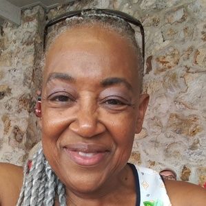 Meet your Posher, Shanna